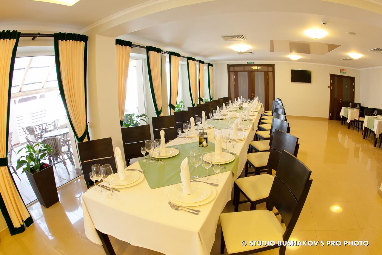 Viktoria Park Hotel Buča Exteriér fotografie